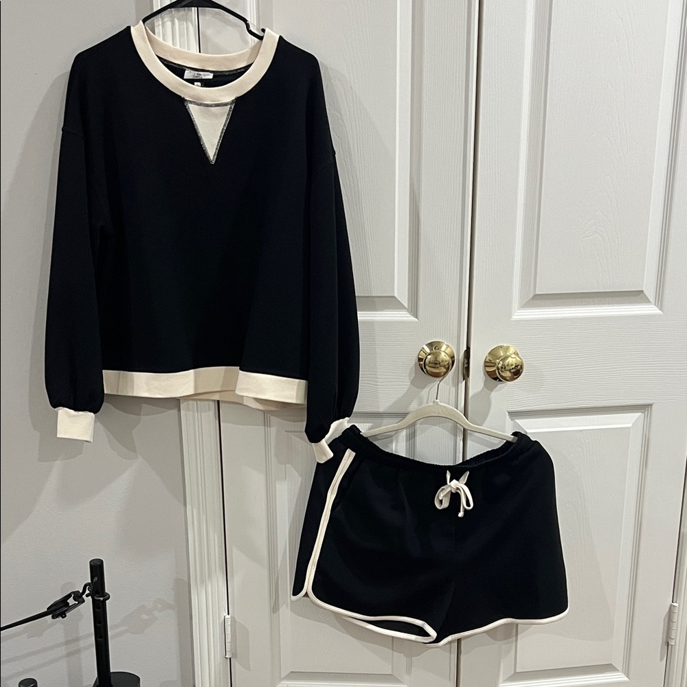 Entro Black and Cream Knit Top and short set